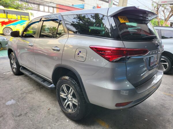 2023 Toyota Fortuner 2.4 G Diesel A/T - Image 5