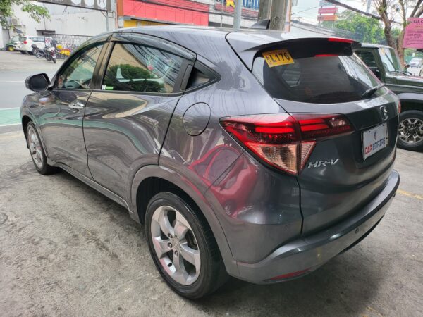 2017 Honda HR-V 1.8 EL 30K KM A/T - Image 4