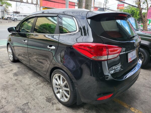 2014 Kia Carens1.7 EX W/Sunroof A/T - Image 4