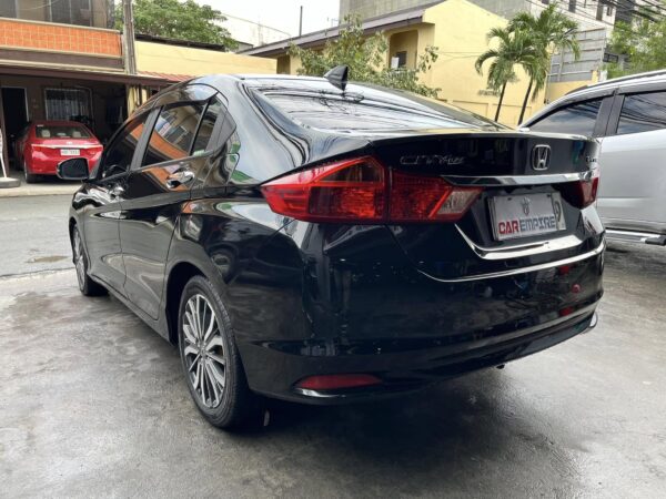 2017 Honda City 1.5 VX A/T - Image 4