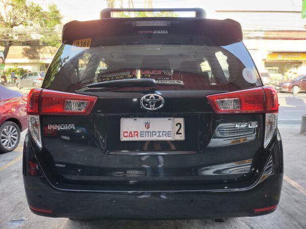 2023 Toyota Innova 2.8 E Diesel Casa Maintained A/T - Image 5