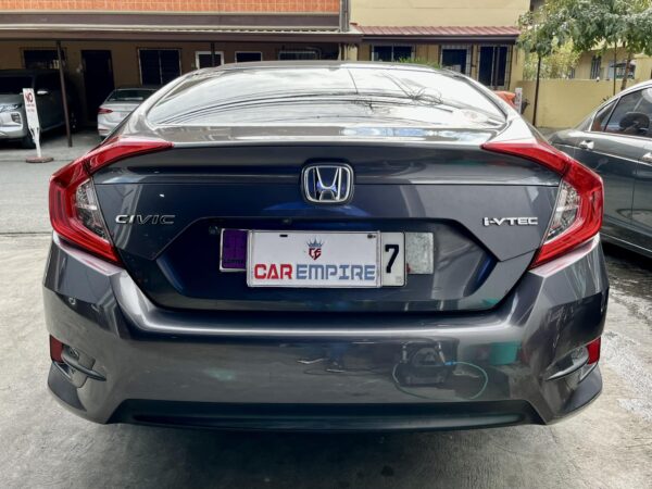 2016 Honda Civic 1.8 E A/T - Image 5