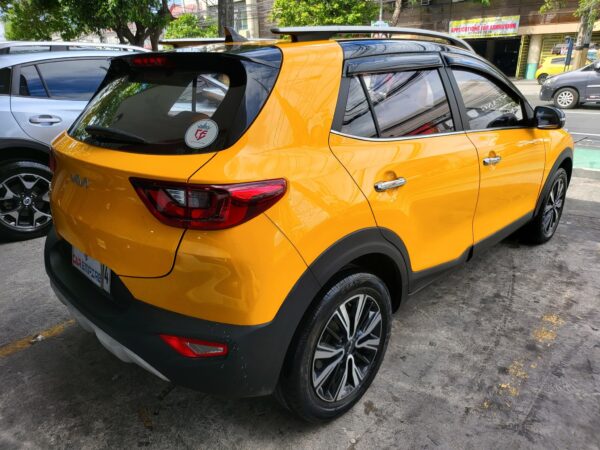 2022 Kia Stonic 1.4 EX A/T - Image 6