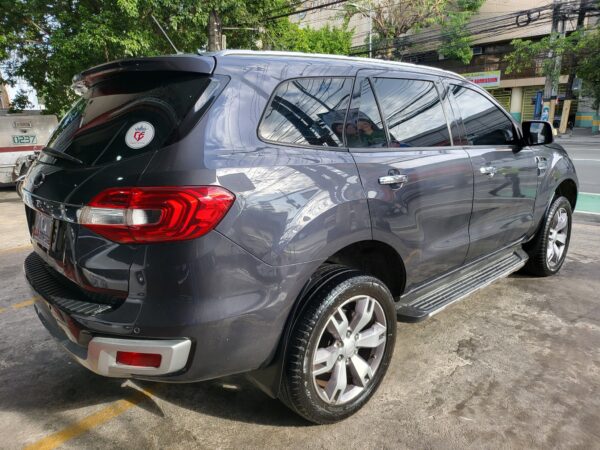 2017 Ford Everest 2.2 Titanium A/T - Image 6