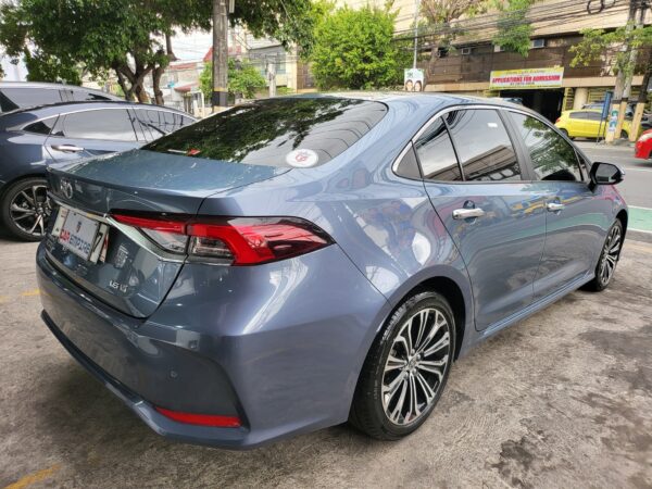 2021 Toyota Altis 1.6 V 20K KM A/T - Image 6