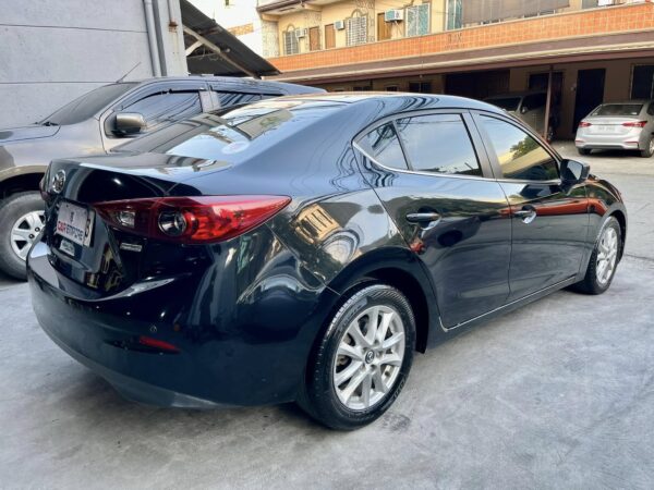 2018 Mazda 3 1.5 Skyactiv A/T - Image 6