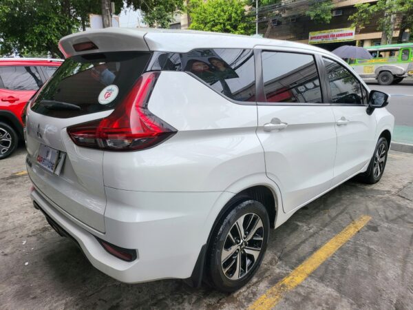 2019 Mitsubishi Xpander 1.5 GLX White Pearl A/T - Image 3