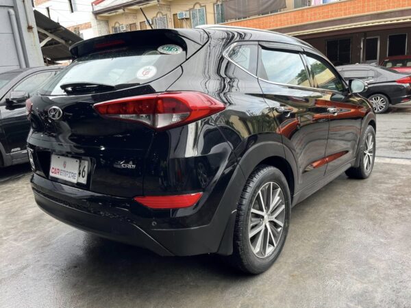 2016 Hyundai Tucson 2.0 GLS Push Start Diesel A/T - Image 6