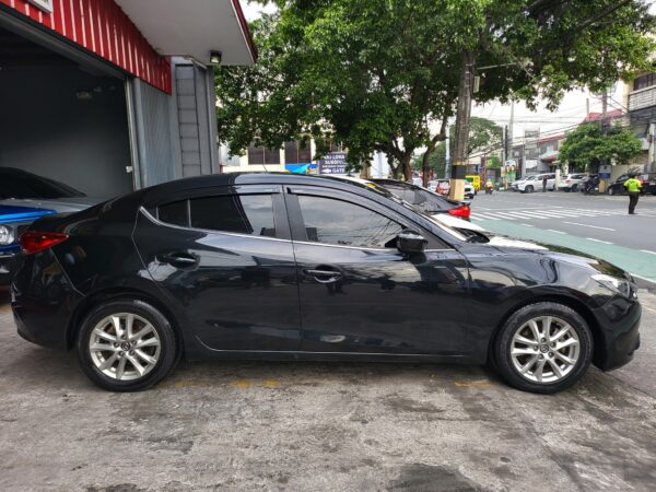 2016 Mazda 3 1.5 Skyactiv A/T - Image 8