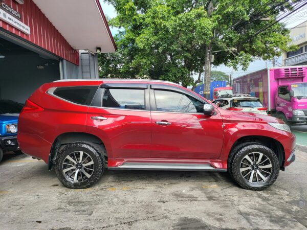 2019 Mitsubishi Montero Sport 2.4 GLS Premium A/T - Image 7