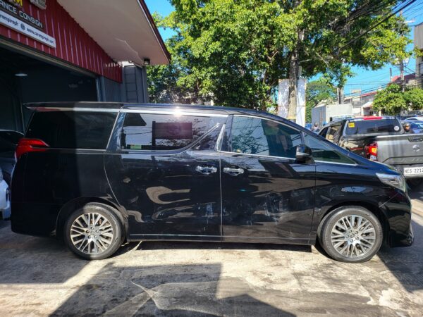 2018 Toyota Alphard 3.5 20K KM A/T - Image 7