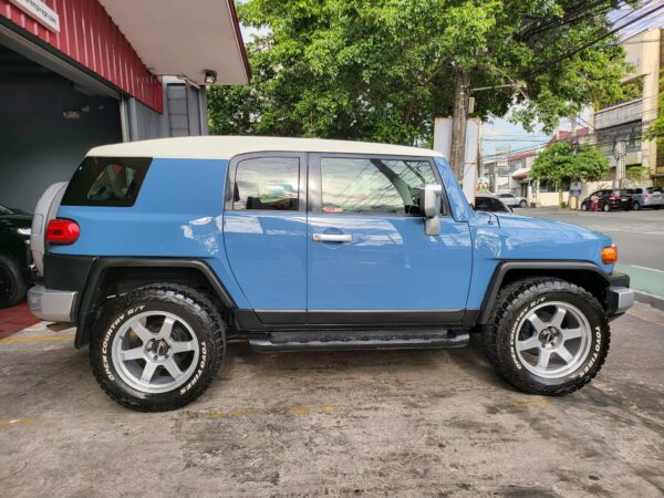 2016 Toyota FJ Cruiser 4.0 4x4 Loaded A/T - Image 7