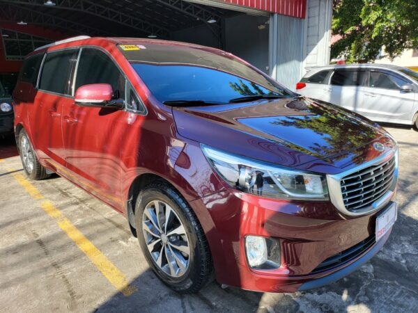 2018 Kia Grand Carnival 2.2 EX Captain Seat W/Sunroof A/T - Image 9