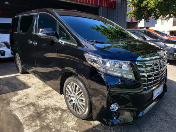 2018 Toyota Alphard 3.5 20K KM A/T - Image 8