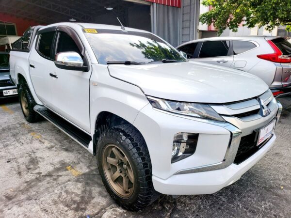 2020 Mitsubishi Strada 2.5 GLX Plus Loaded M/T - Image 8