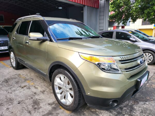 2013 Ford Explorer 3.5 4x4 A/T - Image 8