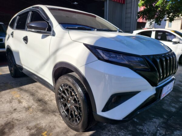 2018 Toyota Rush 1.5 E A/T - Image 8