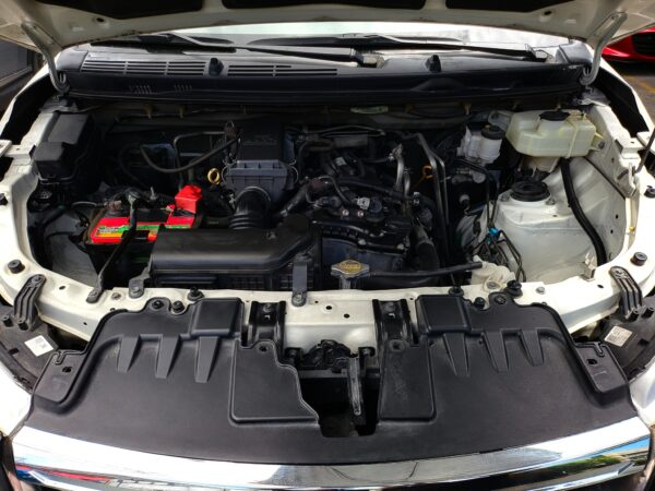 2018 Toyota Rush 1.5 E A/T - Image 9