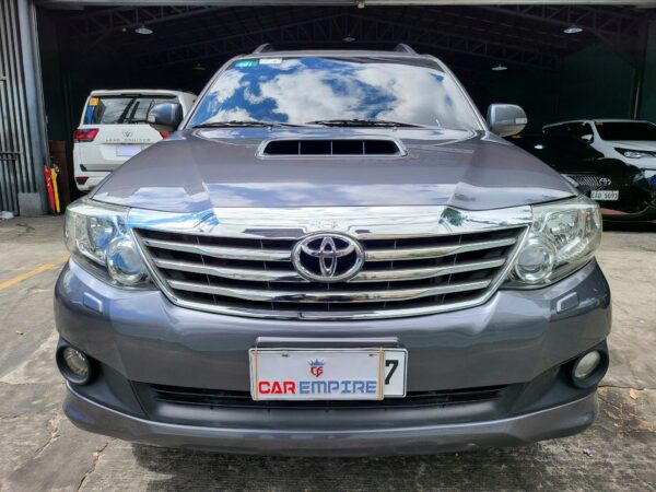 2014 Toyota Fortuner 2.4 V Diesel A/T - Image 2