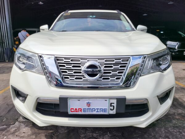 2019 Nissan Terra 2.5 VE A/T - Image 2