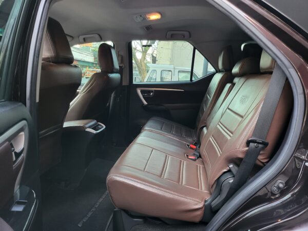 2019 Toyota Fortuner 2.4 G Diesel A/T - Image 12