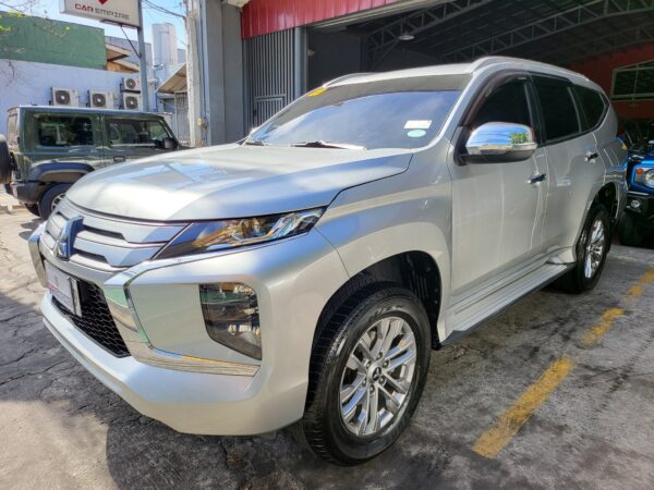 2022 Mitsubishi Montero Sport 2.4 GLX M/T