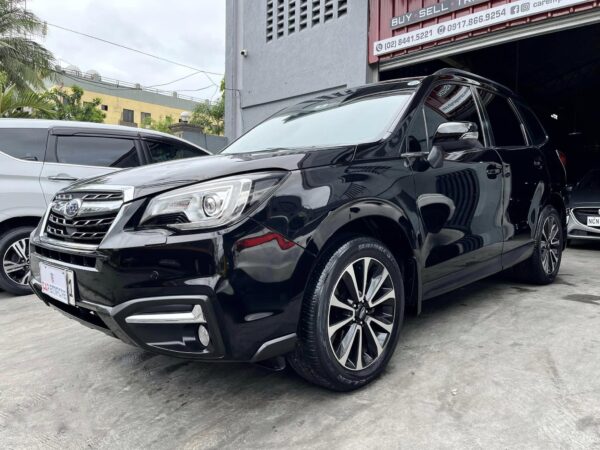 2018 Subaru Forester 2.0 Premium W/ Sunroof 30K KM A/T