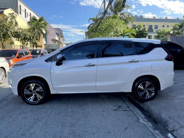 2020 Mitsubishi Xpander 1.5 GLS A/T - Image 3