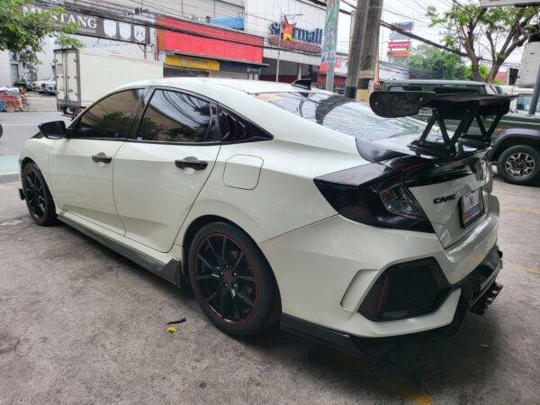 2019 Acquired Honda Civic 1.8 E Loaded Type R Look A/T - Image 4