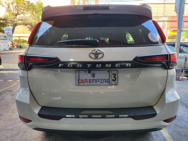 2019 Toyota Fortuner 2.4 G Diesel 20K KM A/T - Image 5