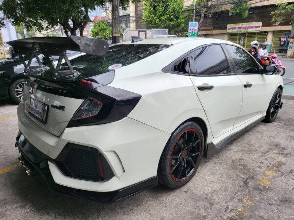 2019 Acquired Honda Civic 1.8 E Loaded Type R Look A/T - Image 6