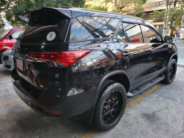 2018 Toyota Fortuner 2.4 G Diesel A/T - Image 6