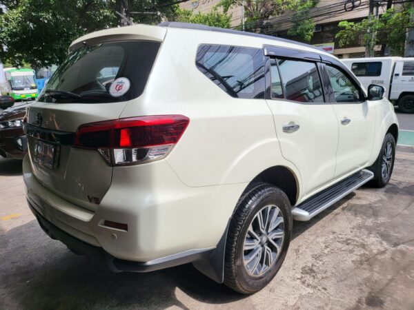 2019 Nissan Terra 2.5 VE A/T - Image 6