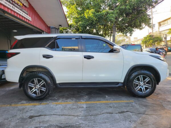 2019 Toyota Fortuner 2.4 G Diesel 20K KM A/T - Image 7