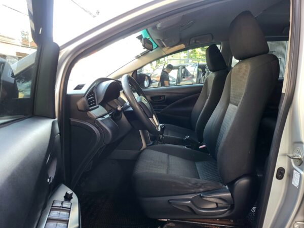 2017 Toyota Innova 2.8 E Diesel M/T - Image 10
