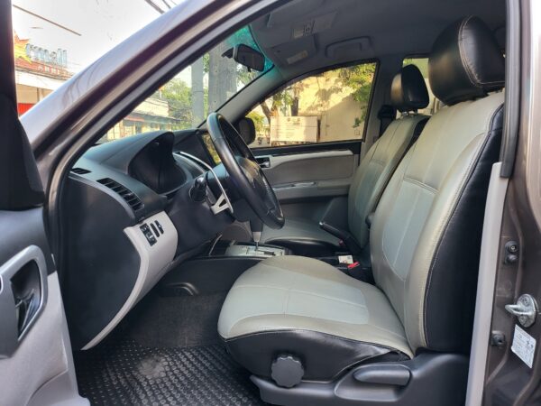 2013 Mitsubishi Montero Sport 2.4 GLS V A/T - Image 10