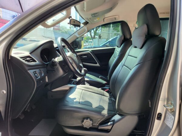 2022 Mitsubishi Montero Sport 2.4 GLX Manual - Image 10