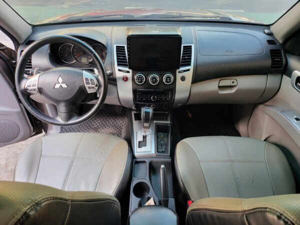 2013 Mitsubishi Montero Sport 2.4 GLS V A/T - Image 11