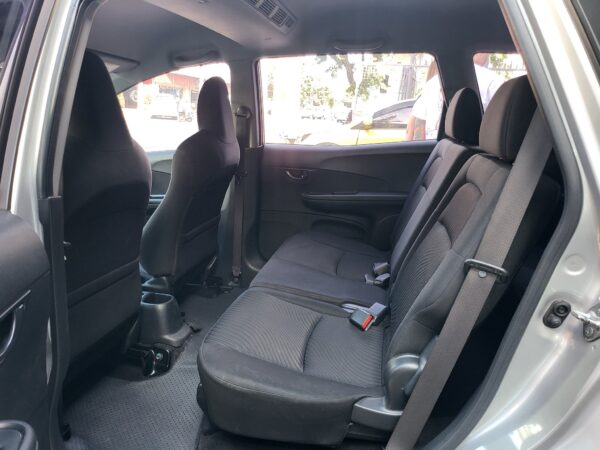 2015 Honda Mobilio 1.5 V A/T - Image 12