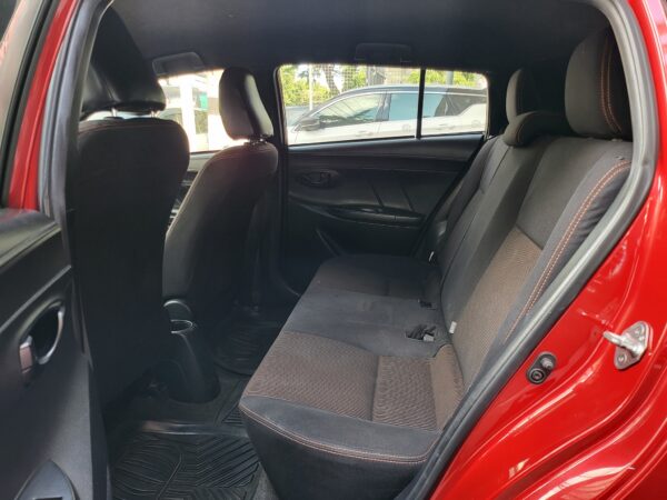 2017 Toyota Yaris 1.3 E 20K KM A/T - Image 12