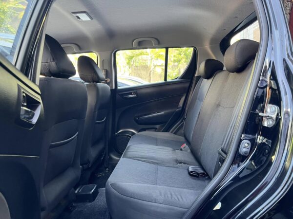 2017 Suzuki Swift  1.2 GL A/T - Image 12
