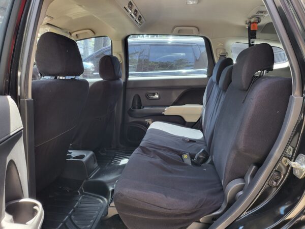 2020 Toyota Rush 1.5 E Casa Maintained A/T - Image 12