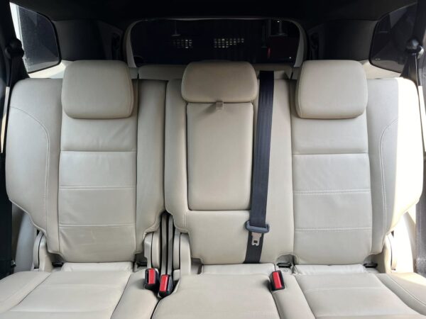 2016 Ford Everest 3.2 Titanium 4x4 W/Sunroof A/T - Image 14