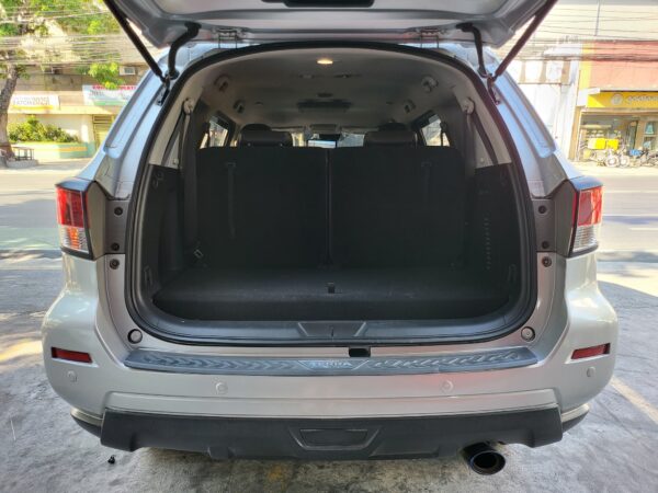 2019 Nissan Terra 2.5 VL A/T - Image 14