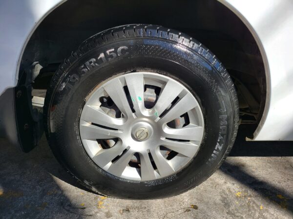 2020 Nissan NV350 2.5 Urvan M/T - Image 15