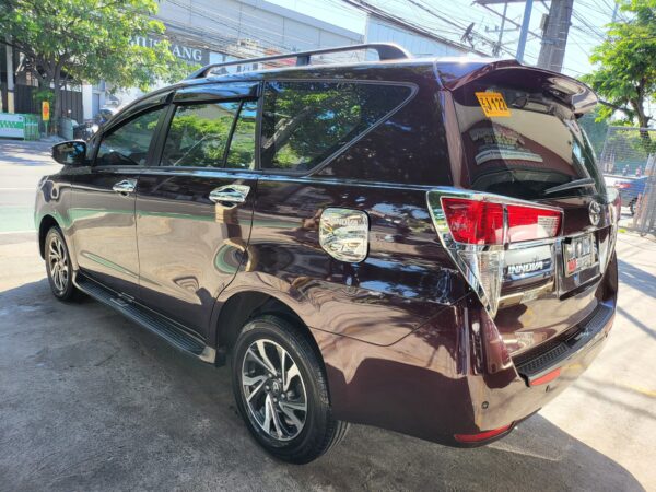 2023 Toyota Innova 2.8 E Diesel A/T - Image 4