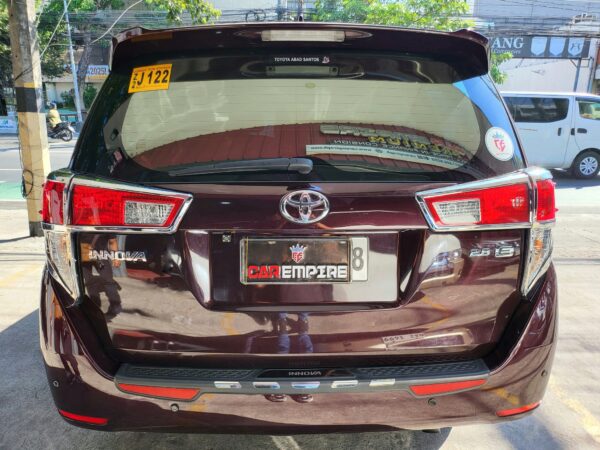 2023 Toyota Innova 2.8 E Diesel A/T - Image 5