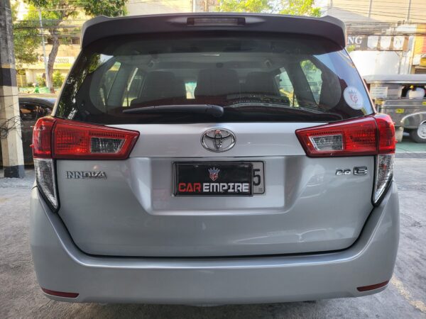 2017 Toyota Innova 2.8 E Diesel M/T - Image 5