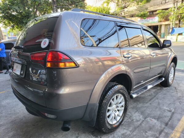 2013 Mitsubishi Montero Sport 2.4 GLS V A/T - Image 6