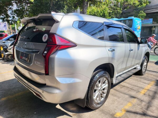 2022 Mitsubishi Montero Sport 2.4 GLX Manual - Image 6